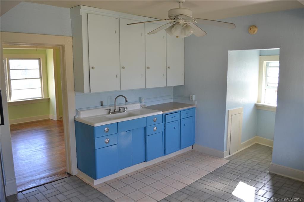 15 E Chestnut Street Asheville NC 28801
