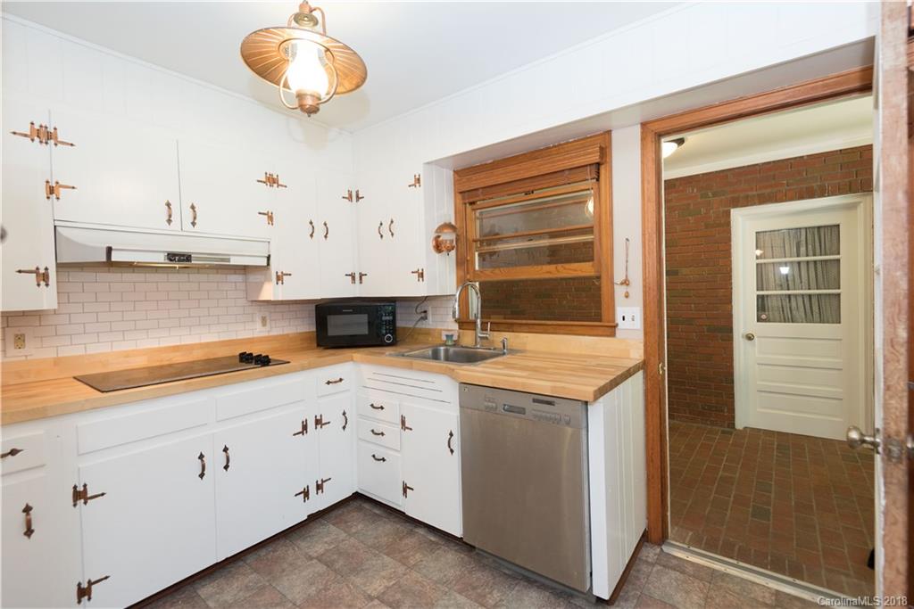 355 Sycamore Drive Arden NC 28704