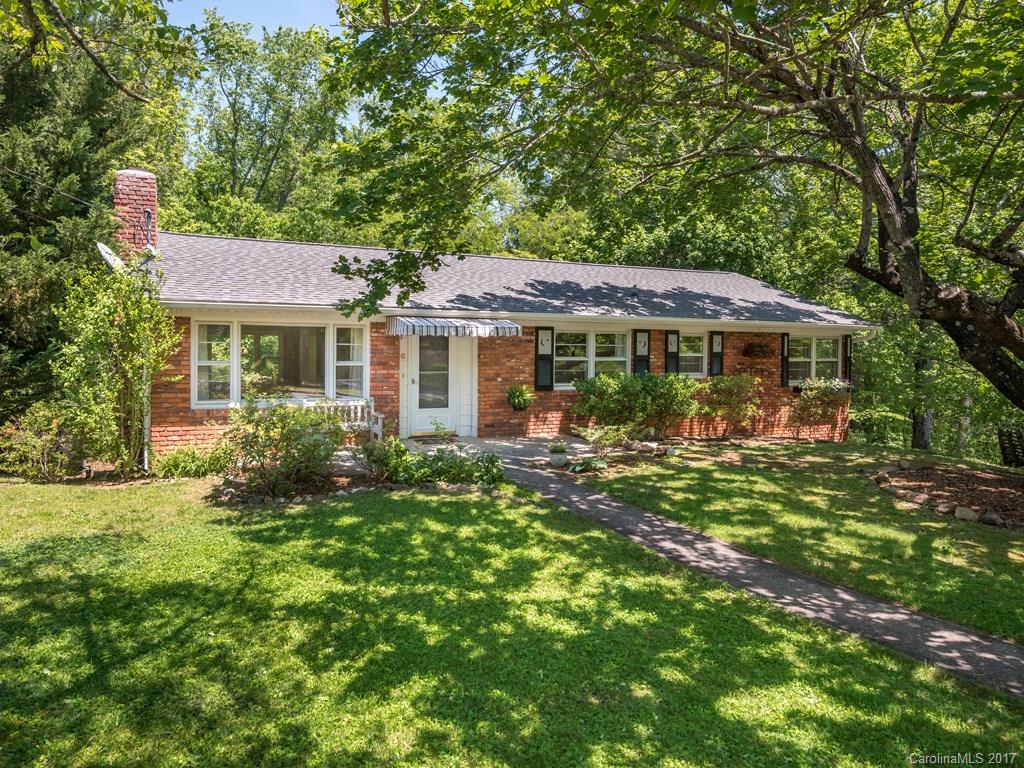 6 Governors Court Asheville NC 28805