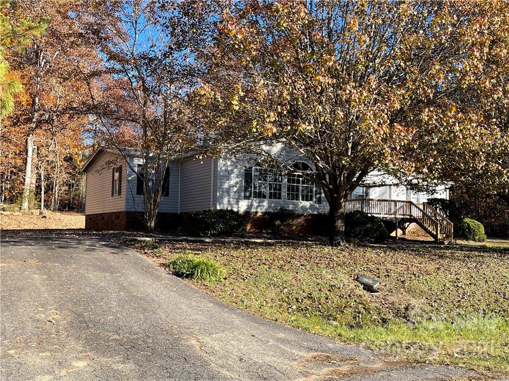 3909 Berry Creek Circle Granite Falls NC 28630