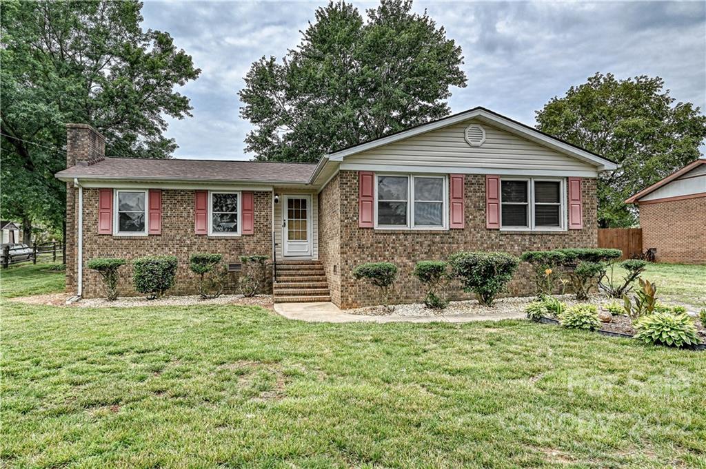 634 Lancer Court NW Concord NC 28027