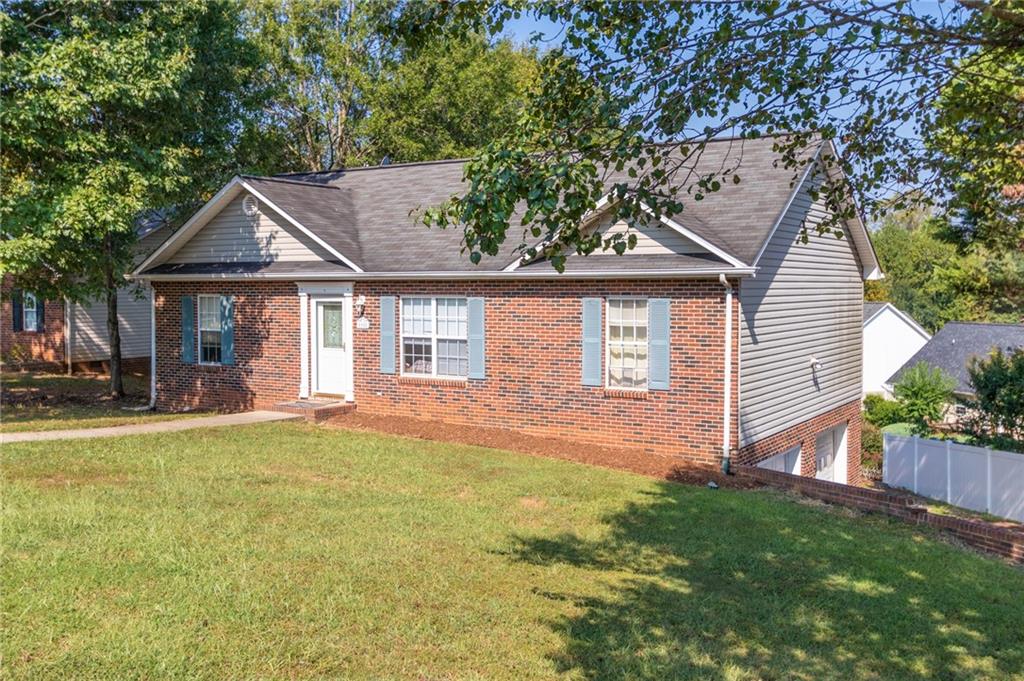 1112 Counselor Drive Newton NC 28658