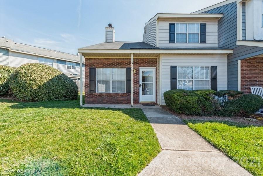3845 Mosscroft Lane Charlotte NC 28215