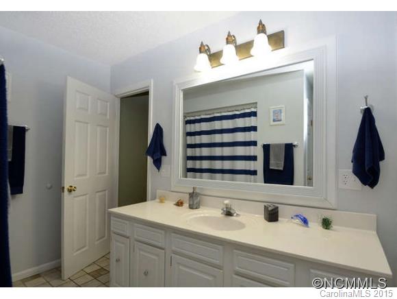 12 New Bern Drive Fletcher NC 28732
