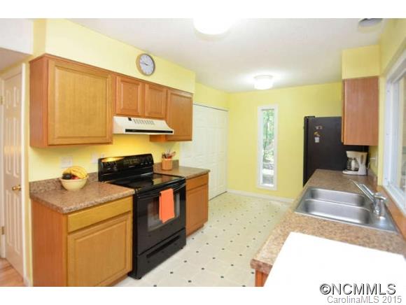 12 New Bern Drive Fletcher NC 28732