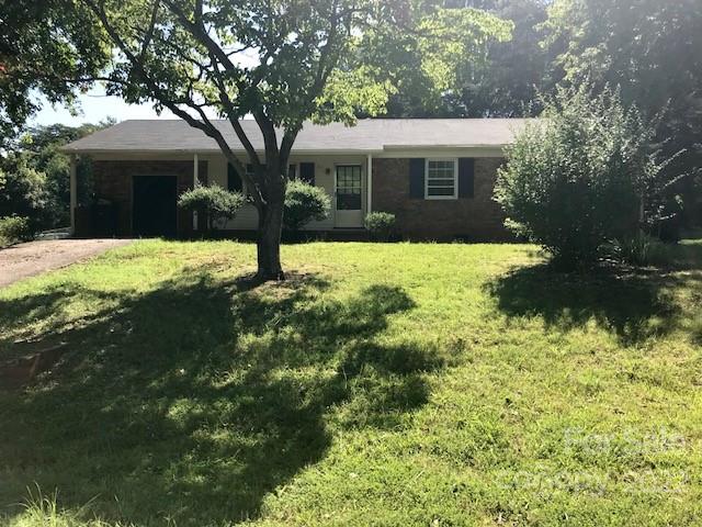 1303 Rolling Lane Statesville NC 28677