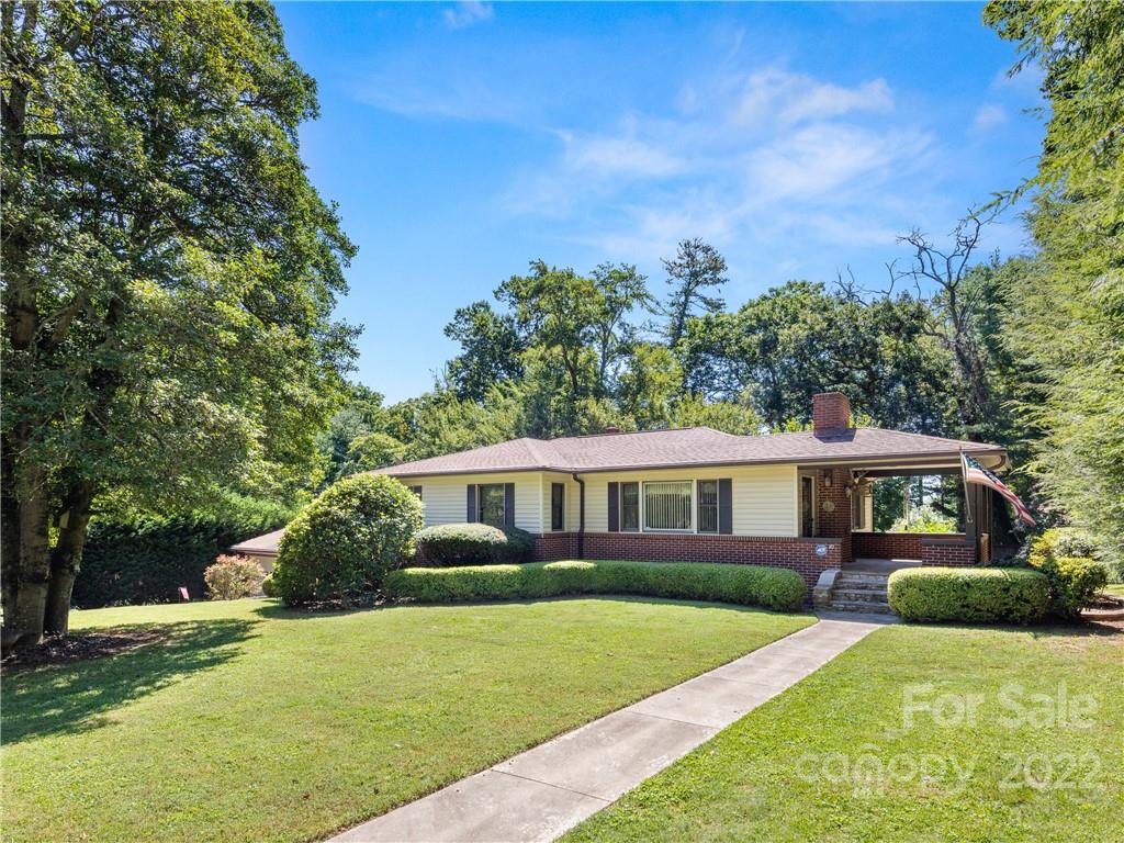 10 S Oak Forest Drive Asheville NC 28803