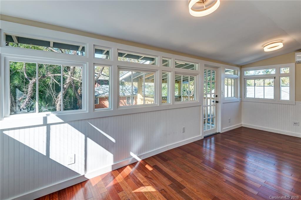 69 Magnolia Avenue Asheville NC 28801