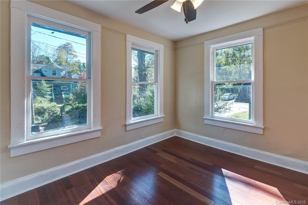 69 Magnolia Avenue Asheville NC 28801
