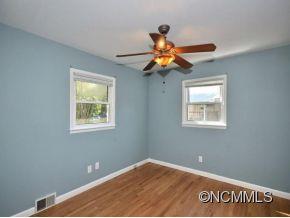 22 Harmony Lane Asheville NC 28803