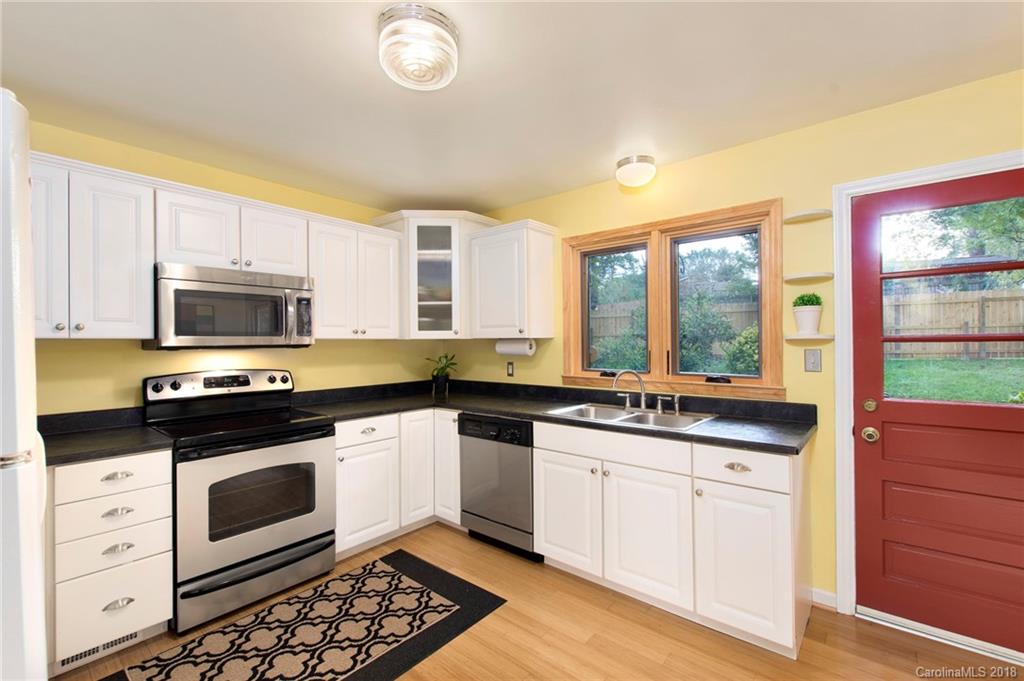 2 Winnfred Street Asheville NC 28806