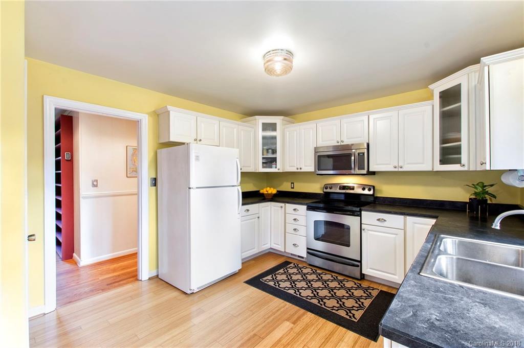 2 Winnfred Street Asheville NC 28806