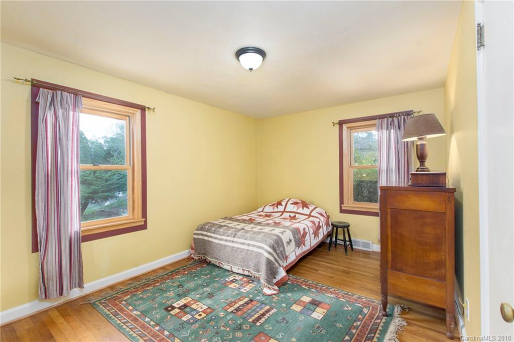 2 Winnfred Street Asheville NC 28806