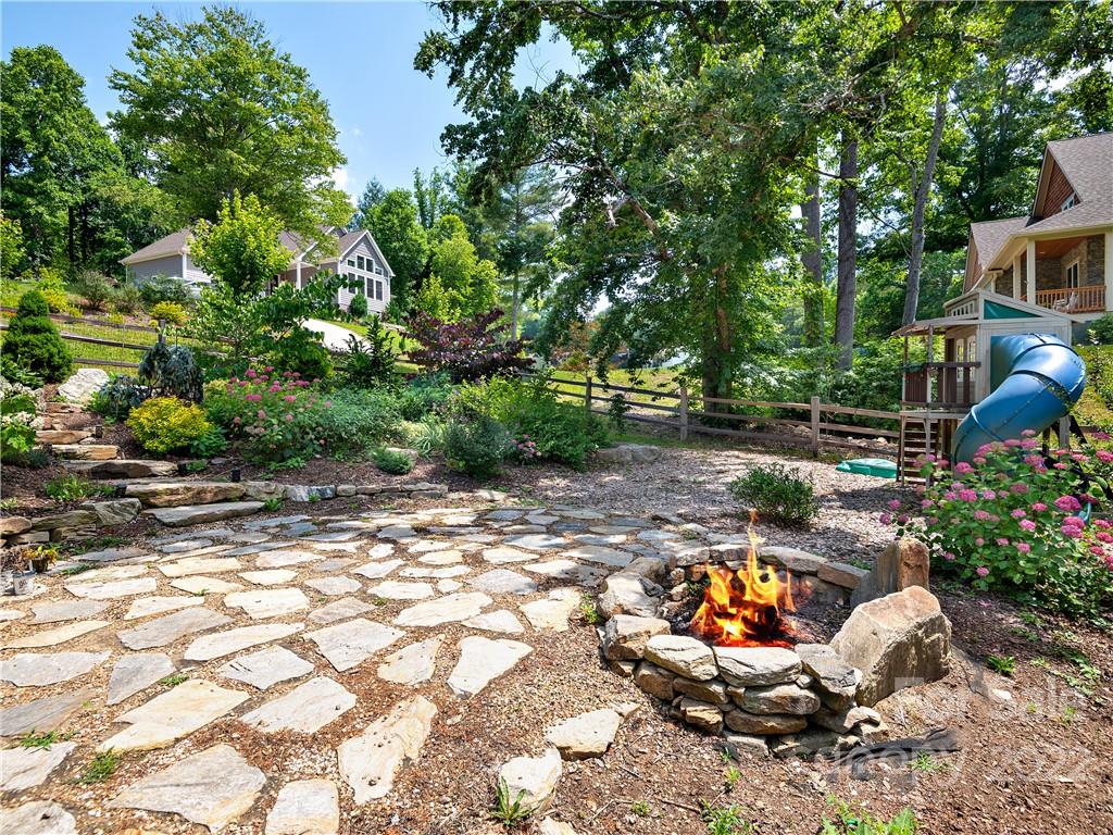 11 Forget Me Not Meadows Fairview NC 28730
