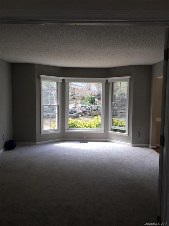 18 Weston Heights Drive Asheville NC 28803