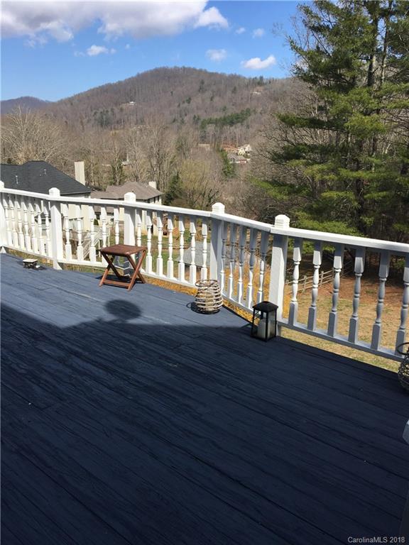 18 Weston Heights Drive Asheville NC 28803
