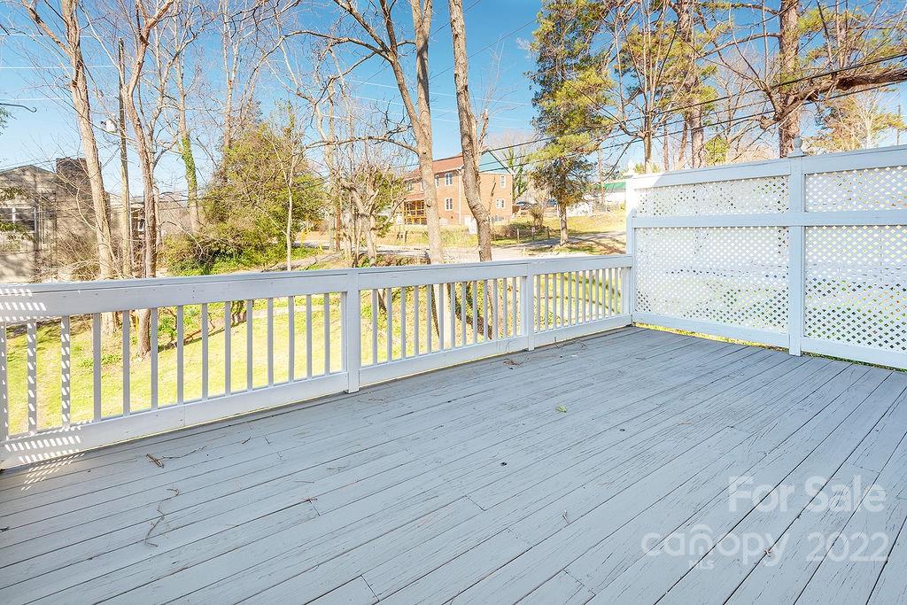 74 Manetta Road Asheville NC 28804