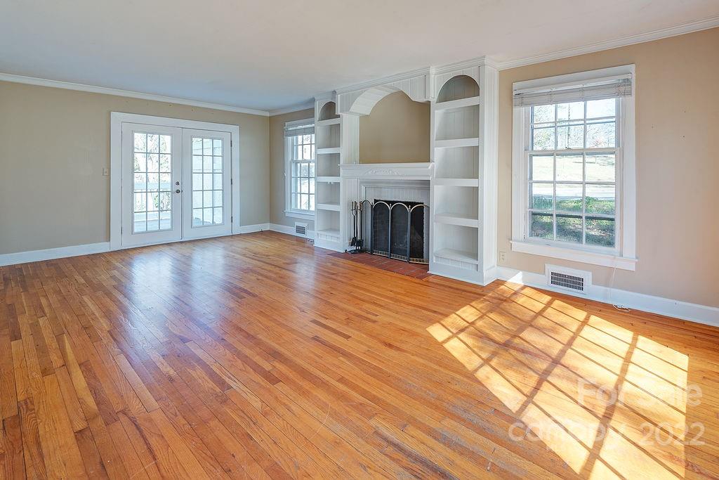 74 Manetta Road Asheville NC 28804