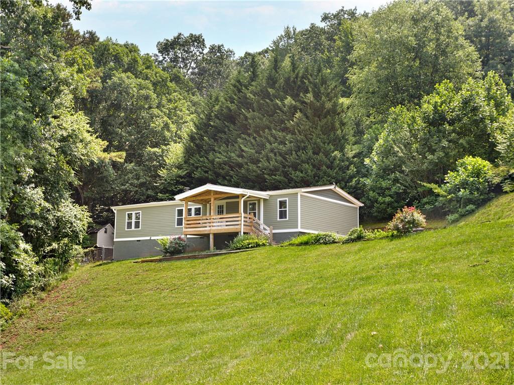 31 Honey Locust Lane Candler NC 28715