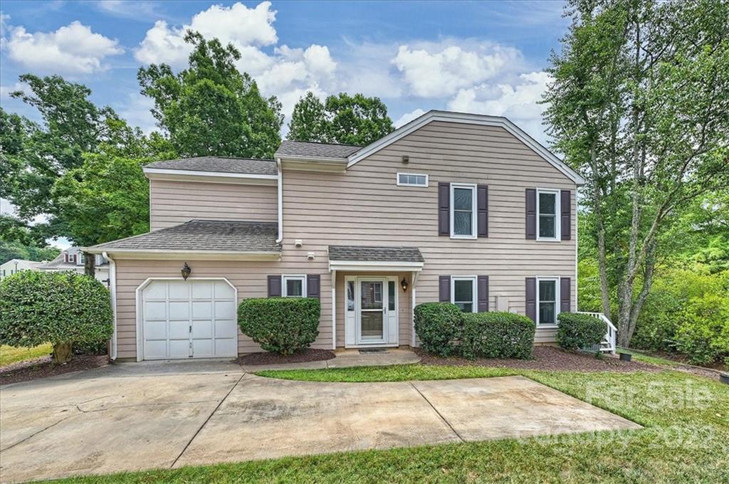 8613 Fox Chase Lane Charlotte NC 28269