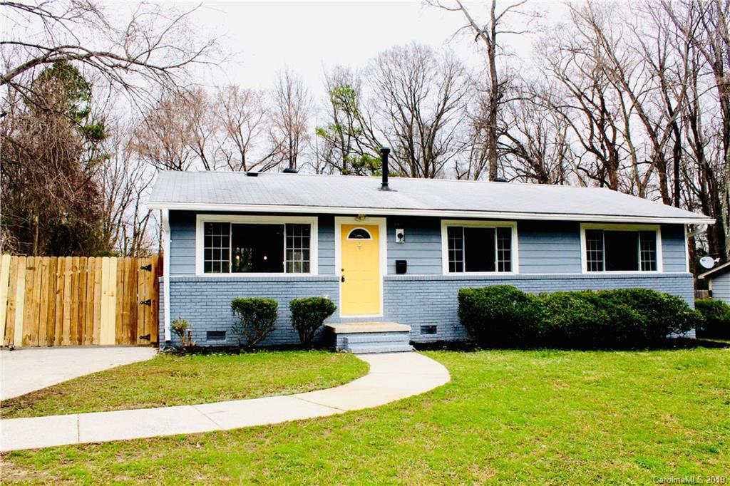 4139 Foxford Place Charlotte NC 28215