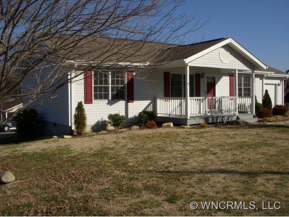 92 Liberty Road Candler NC 28715