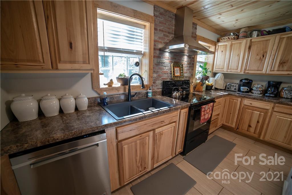 202 N Spring Street Old Fort NC 28762