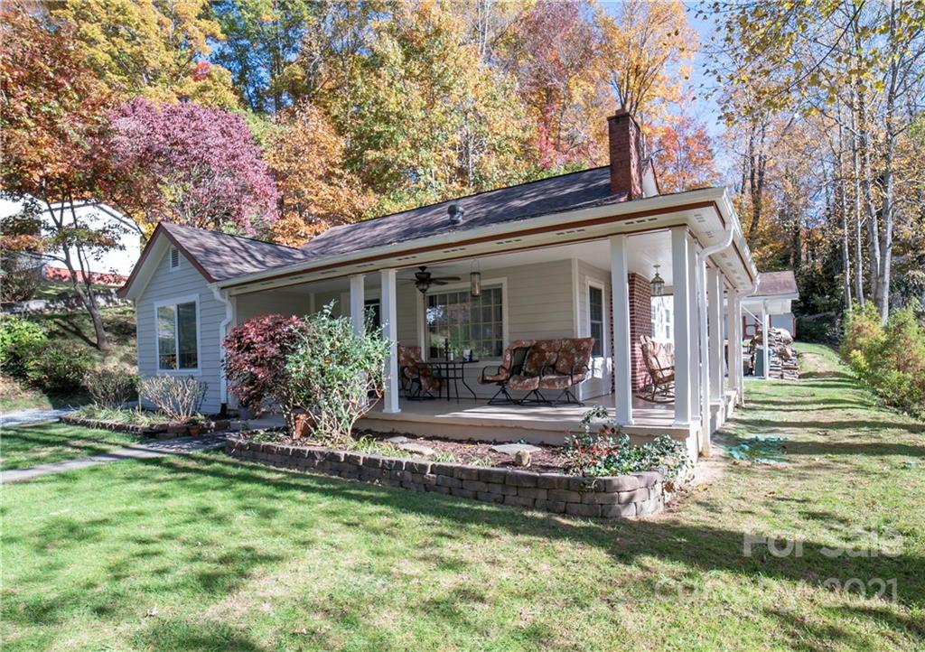 202 N Spring Street Old Fort NC 28762
