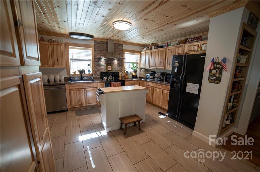 202 N Spring Street Old Fort NC 28762