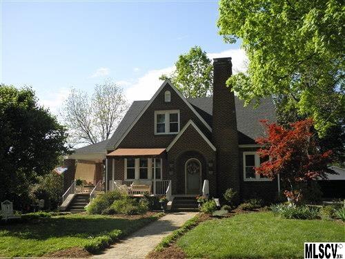 131 W 6th Street Newton NC 28658