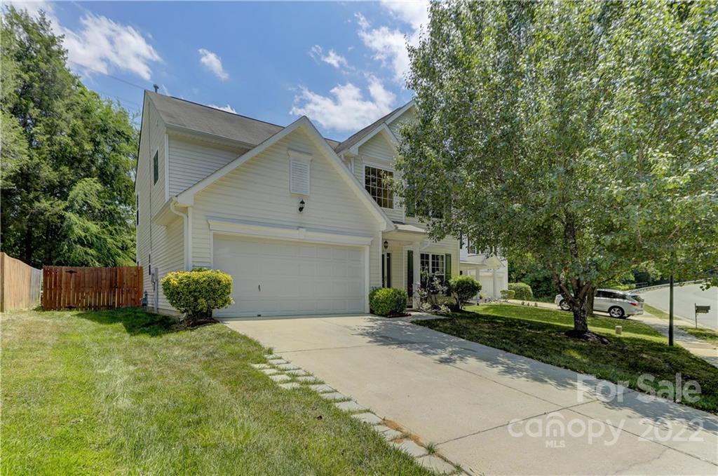 9326 Atlas Cedar Drive Charlotte NC 28215
