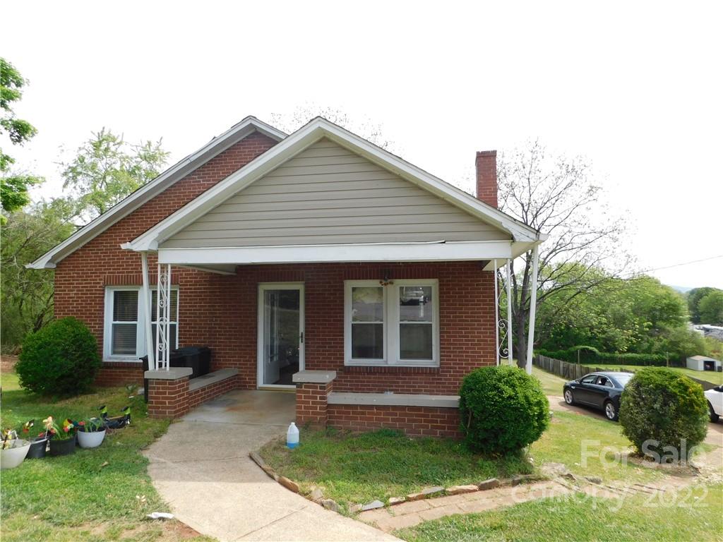 204 Poplar Street Morganton NC 28655
