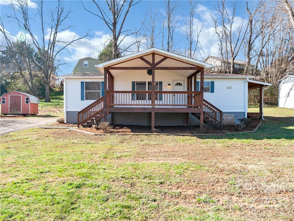 70 Thomas Lane Clyde NC 28721
