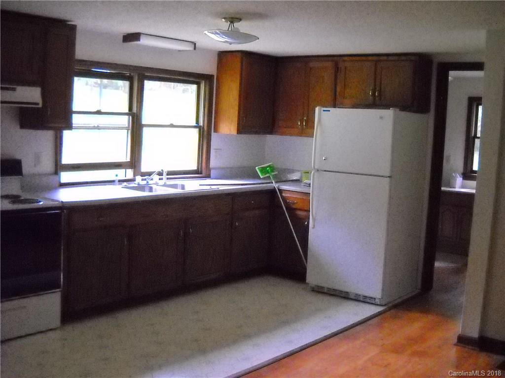 8 Smith Allen Trail Candler NC 28715
