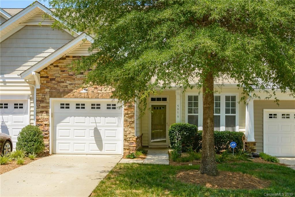 5976 Pale Moss Lane Charlotte NC 28269