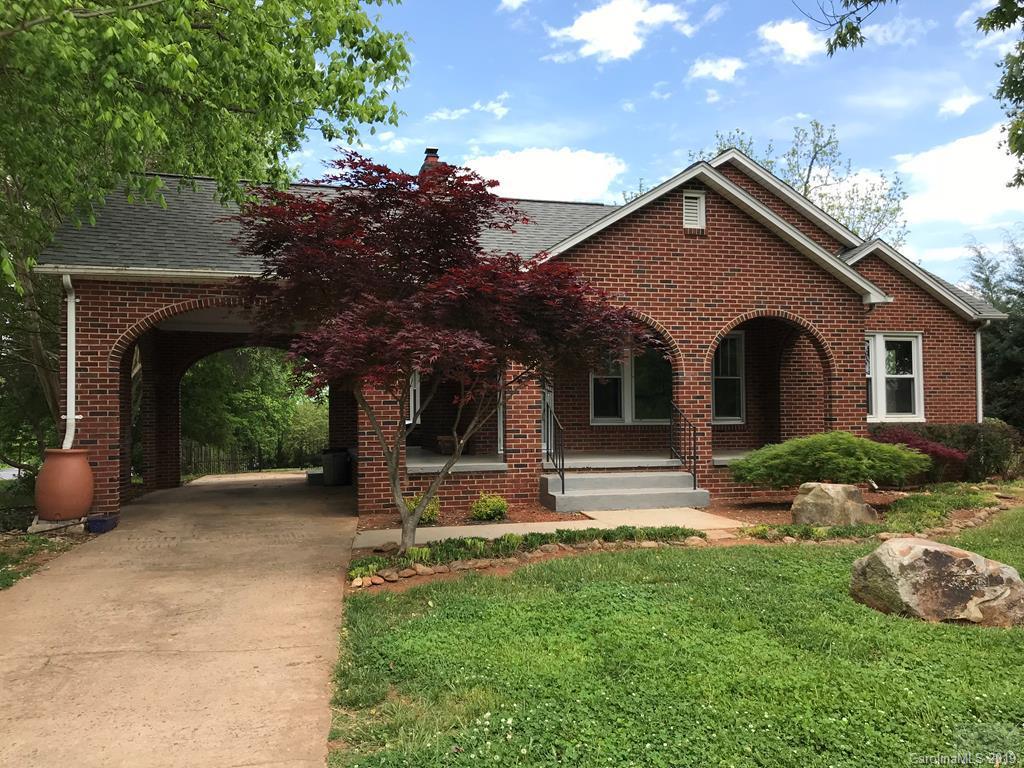 113 View Street Morganton NC 28655