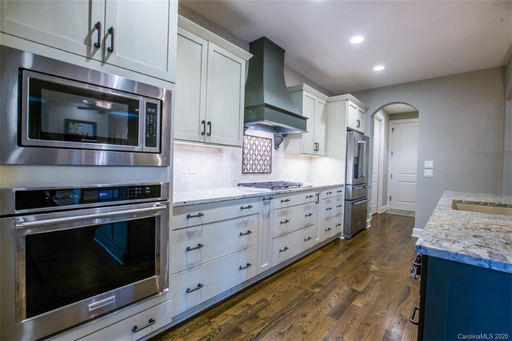 35 Chantilly Drive Asheville NC 28804
