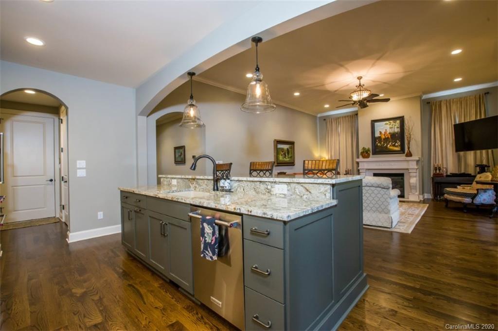 35 Chantilly Drive Asheville NC 28804
