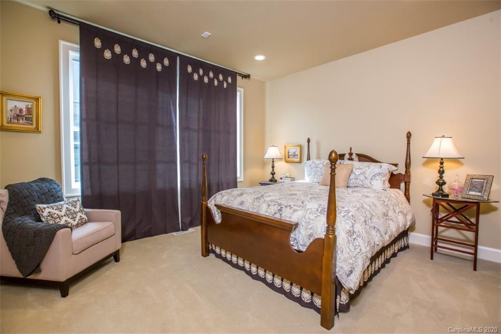 35 Chantilly Drive Asheville NC 28804