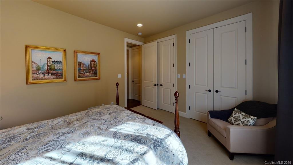 35 Chantilly Drive Asheville NC 28804