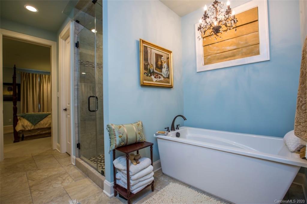 35 Chantilly Drive Asheville NC 28804