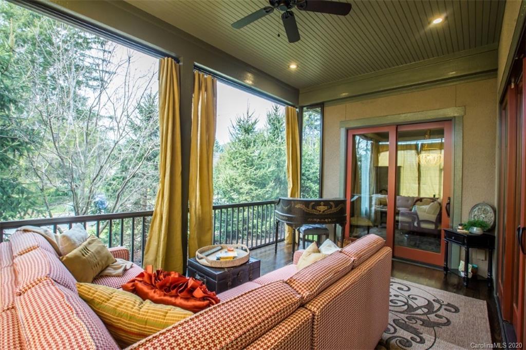 35 Chantilly Drive Asheville NC 28804