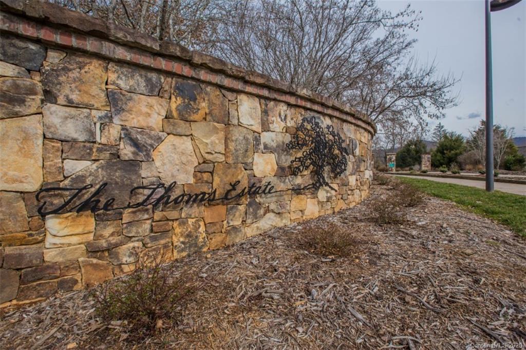 35 Chantilly Drive Asheville NC 28804