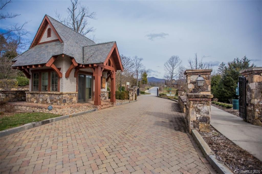 35 Chantilly Drive Asheville NC 28804