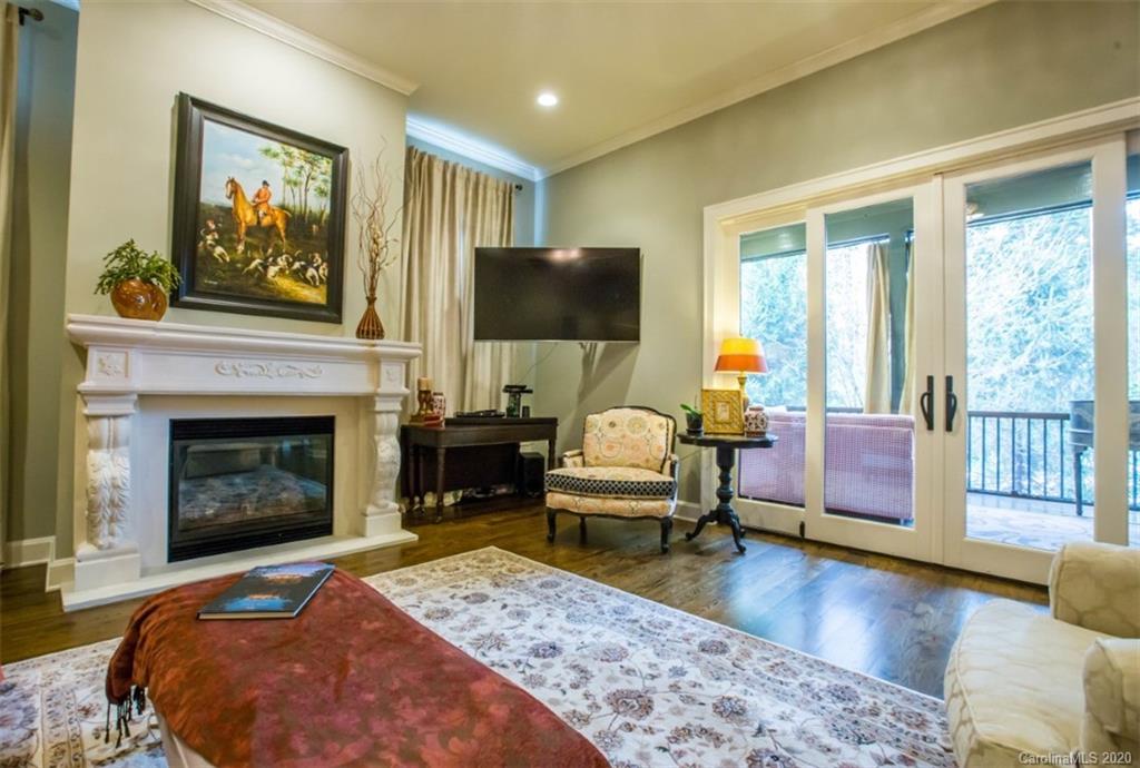 35 Chantilly Drive Asheville NC 28804