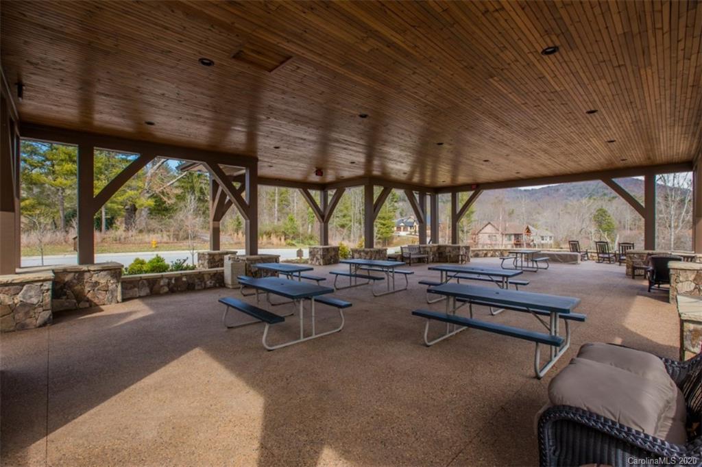 35 Chantilly Drive Asheville NC 28804
