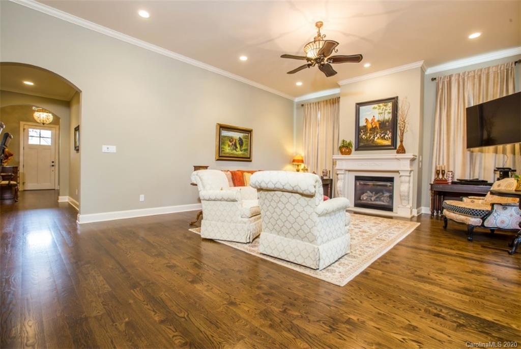 35 Chantilly Drive Asheville NC 28804