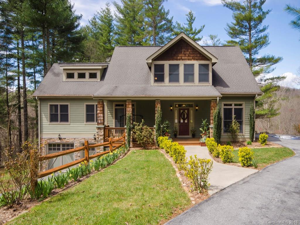 202 Teaberry Lane Hendersonville NC 28739