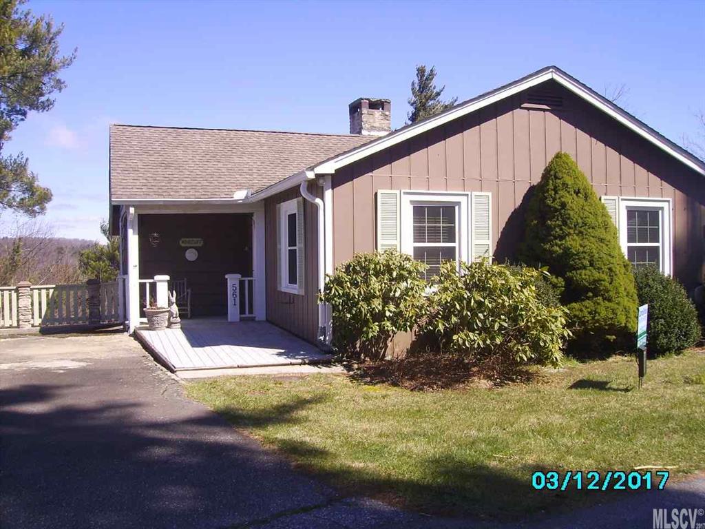 561 Chestnut Drive Blowing Rock NC 28605