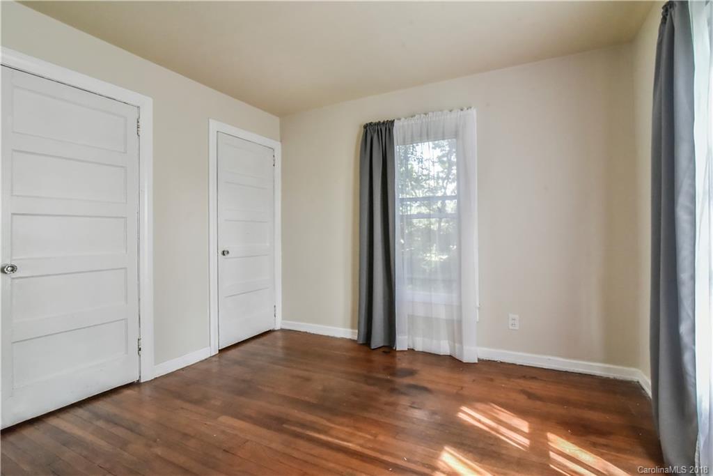 165 Delaware Place Asheville NC 28806